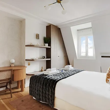 Sumptuous - 4ch-8p - Champs Elyseees Париж