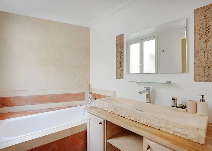 Appartement Sumptuous - 4ch-8p - Champs Elyséees Paris