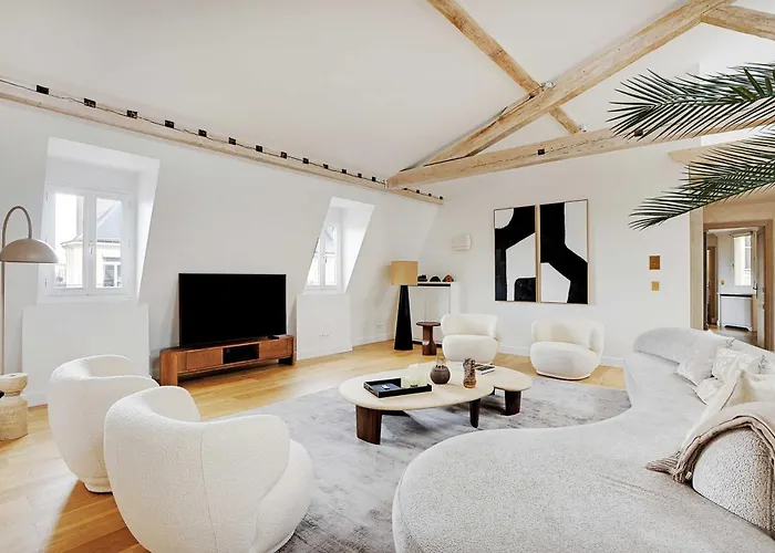 Sumptuous - 4ch-8p - Champs Elyséees Paris