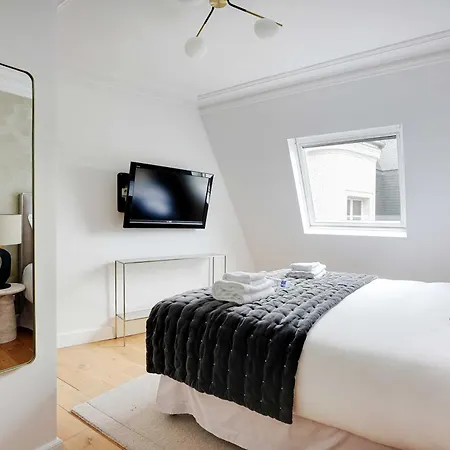 Sumptuous - 4ch-8p - Champs Elyseees شقة